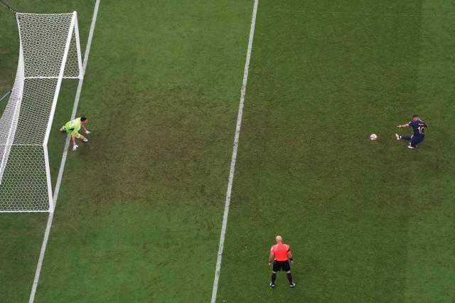 赢世界杯决赛点球大战 大马丁使了哪些花招诡计？